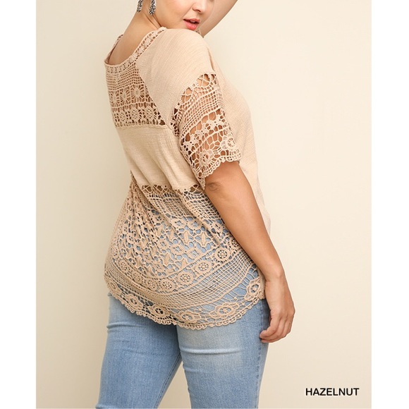 Waunda’s Closet Tops - (1 LEFT) PLUS❤️CROCHETED TOP